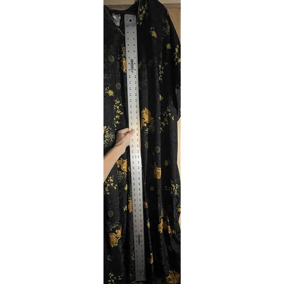 Vintage Sante Classics Kaftan - One Size - Asian Inspired - Mystical Dragon -EUC - Picture 5 of 9